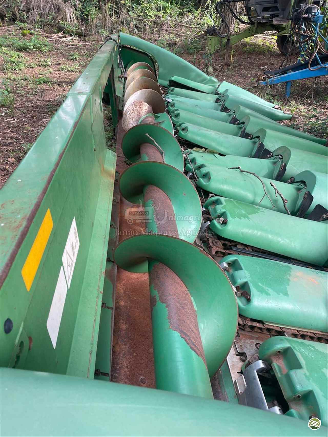 PLATAFORMA COLHEITADEIRA JOHN DEERE JOHN DEERE 612C Jarrão Máquinas Agrícolas - Stara PASSOS MINAS GERAIS MG